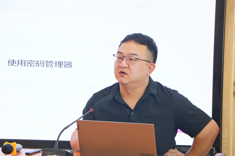 迟文彬2.jpg