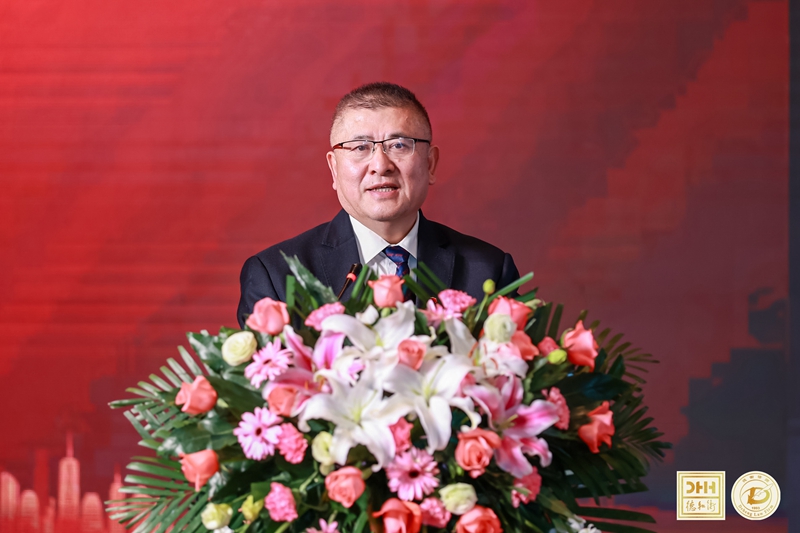 7-1.刘健主任总结发言.jpg