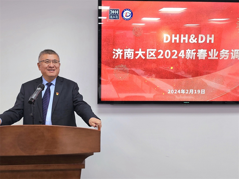 刘健.jpg